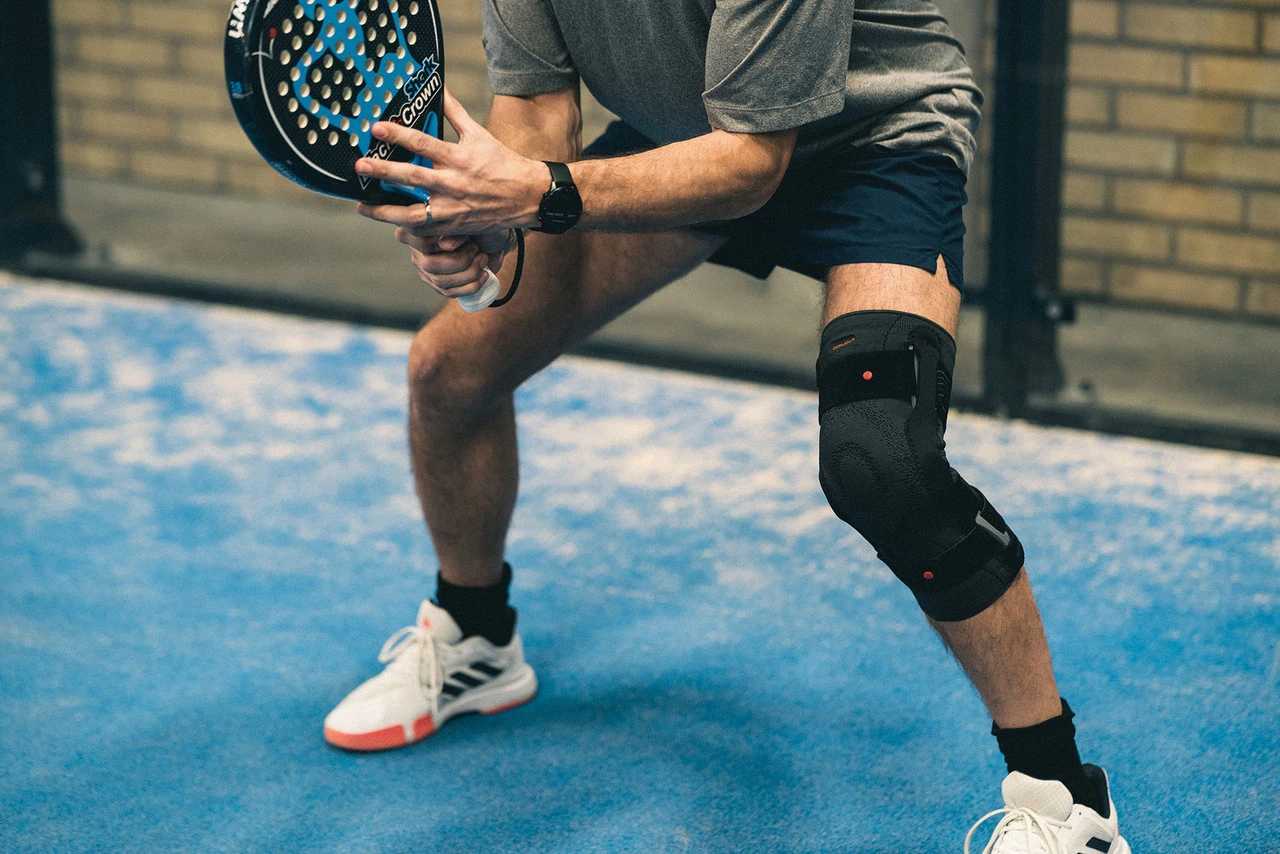 DonJoy GenuLax Knee Brace 2 DonJoy GenuLax Knee Brace - Image 2